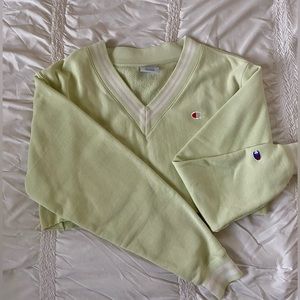 Champion Reverse Weave Cropped Sweatshirt